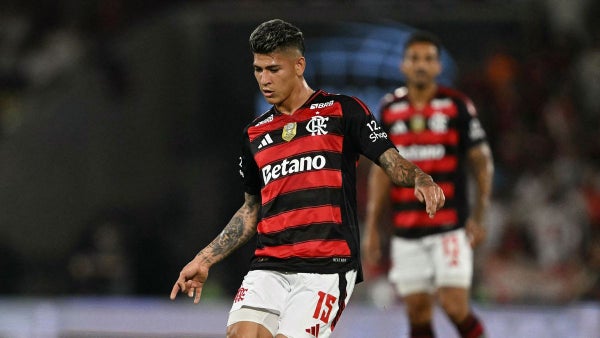 Carrascal celebra por partida doble en Flamengo: campeón con estelar asistencia