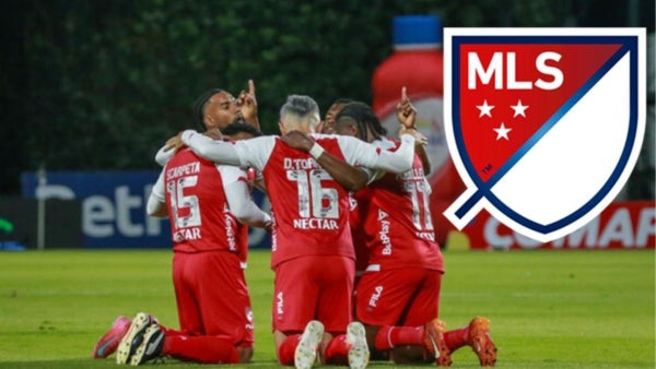 Repetto tendría primera baja en Santa Fe: club de la MLS ficharía a referente