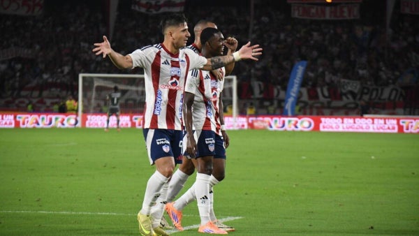 Junior perdería fichaje estrella para 2026: firmaría con exótico club