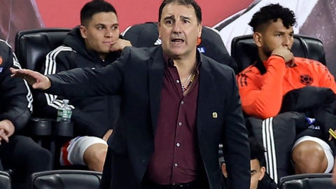 Néstor Lorenzo ya tiene plan para llegar bien a las sedes del Mundial de 2026