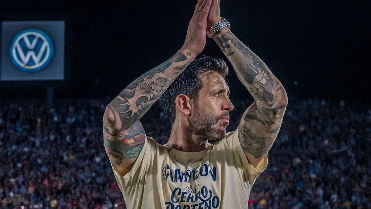 Jorge Bava campeón con Cerro Porteño