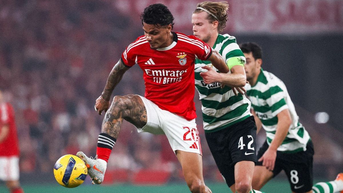 Richard Ríos con el Benfica