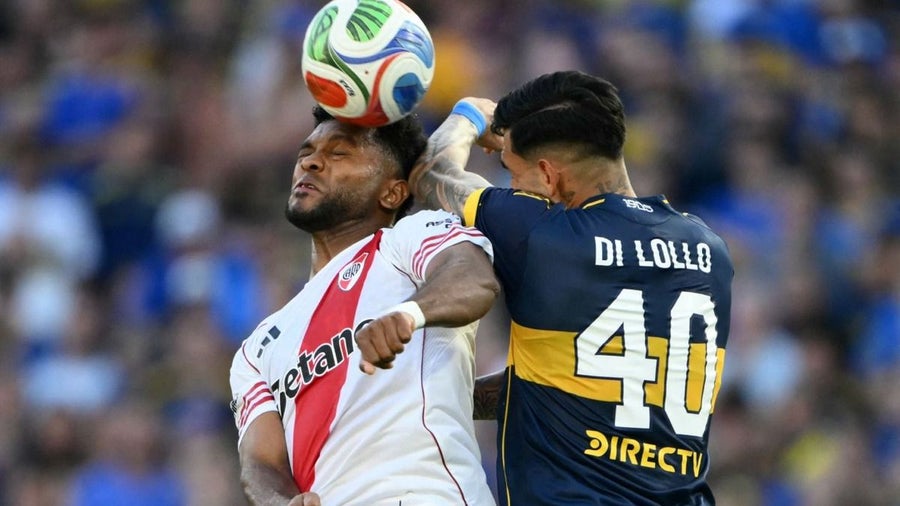 Miguel Ángel Borja en el clásico vs Boca Juniors