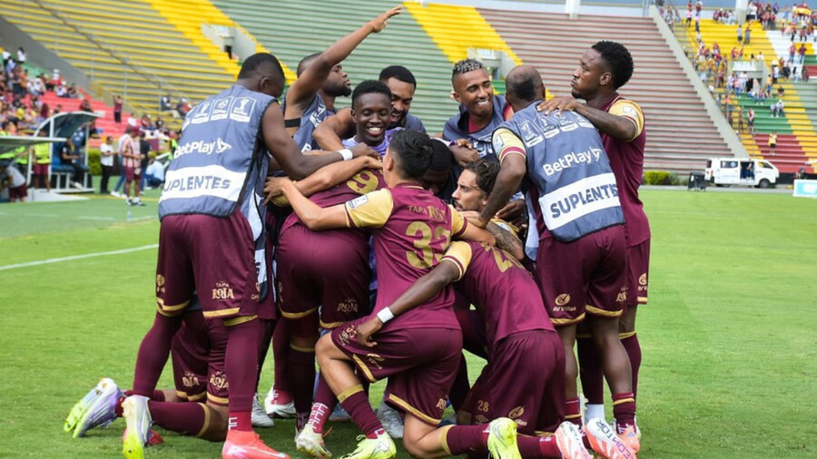 Jugadores del Tolima celebrando un gol