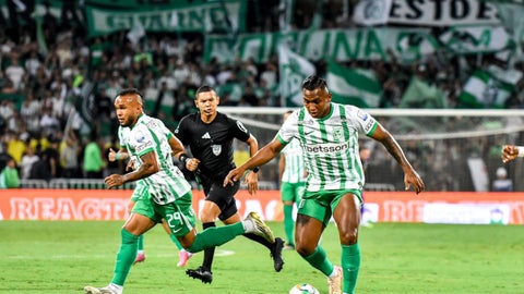 Alfredo Morelos, delantero de Nacional