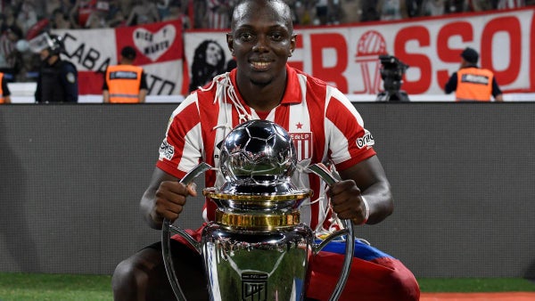 Edwuin Cetré, campeón de Argentina con Estudiantes de La Plata