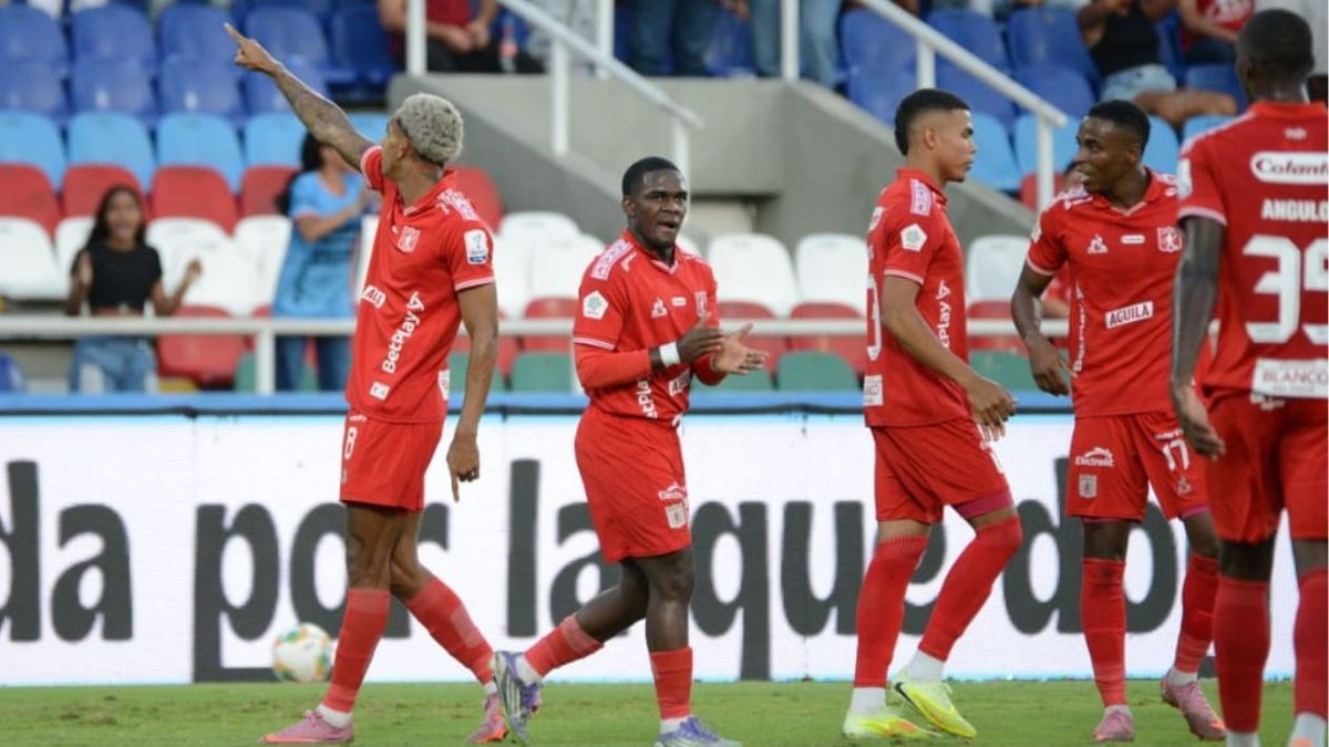 América de Cali tendría algunas deudas con su plantilla