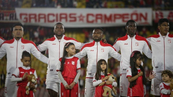 Santa Fe se sigue desarmando con tres nuevas bajas: ya son siete salidas