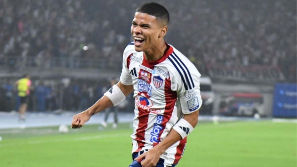 [Video] Enamorado repite la dosis y pone la estrella más cerca para Junior