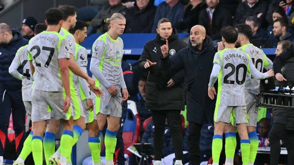 Guardiola advierte a los jugadores de Manchester City; ojo con el sobrepeso