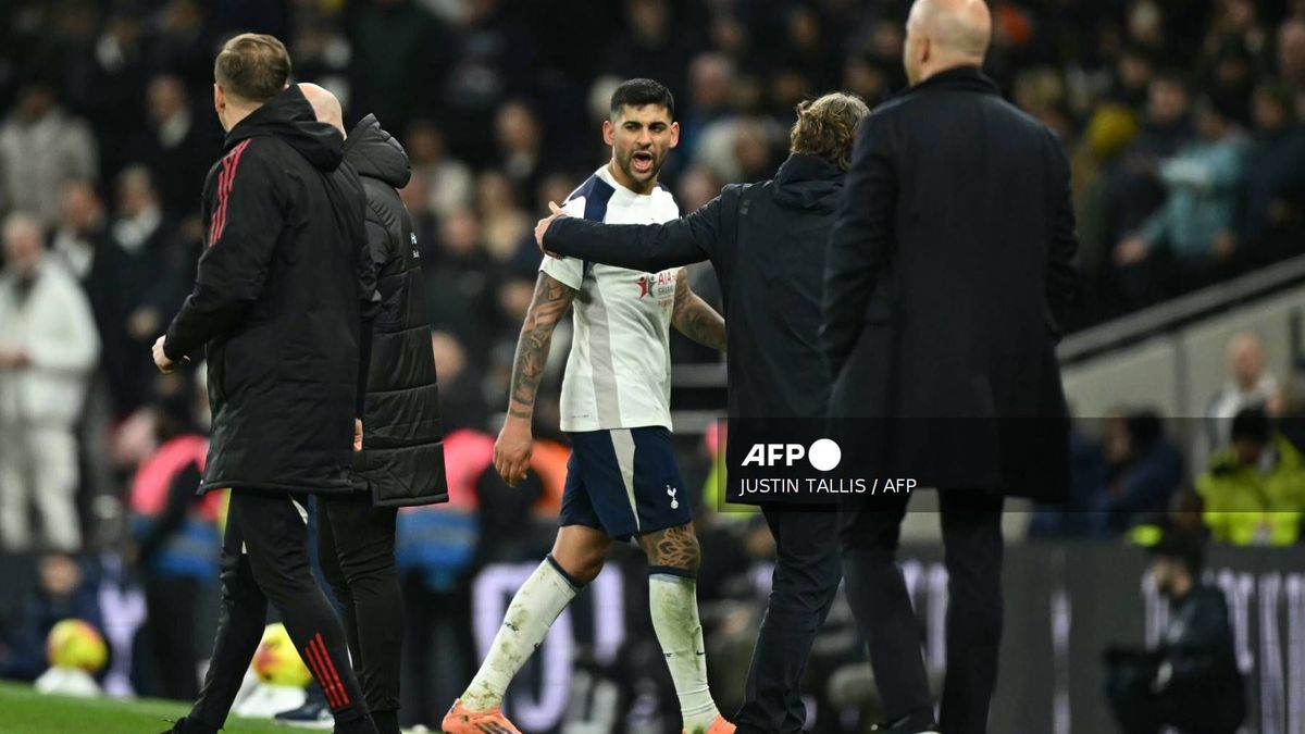 Cuti Romero, futbolista de Tottenham