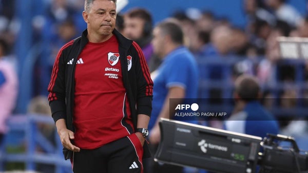 A River Plate se le complica fichaje de futbolista colombiano; la oferta no convenció