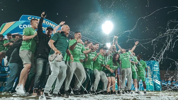 Nacional entrega noticias: ¿Román, Morelos y Sarmiento?