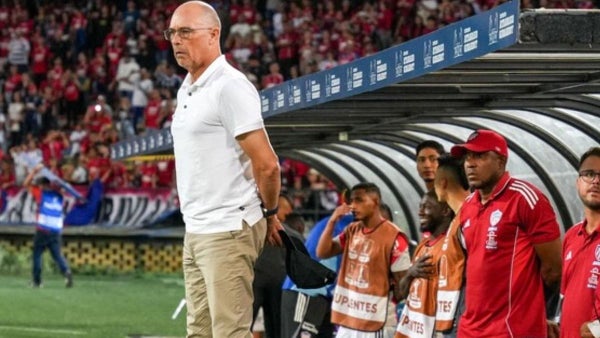 Arias se lamentó por una salida en Junior y habló del último refuerzo