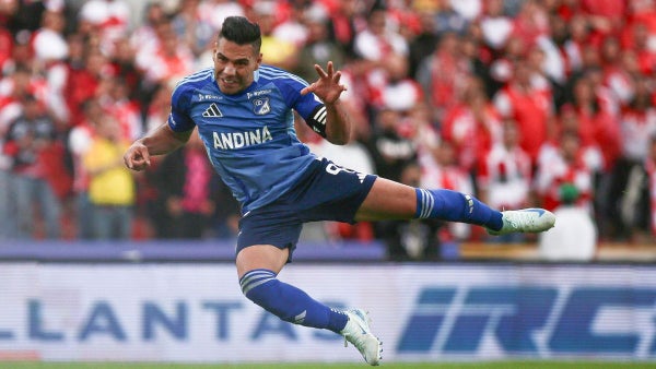 ¿Cuántos partidos de sanción tiene Falcao en Millonarios?