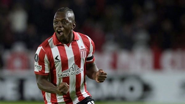 Edwuin Cetré cambiaría Argentina por gigante del Brasileirao