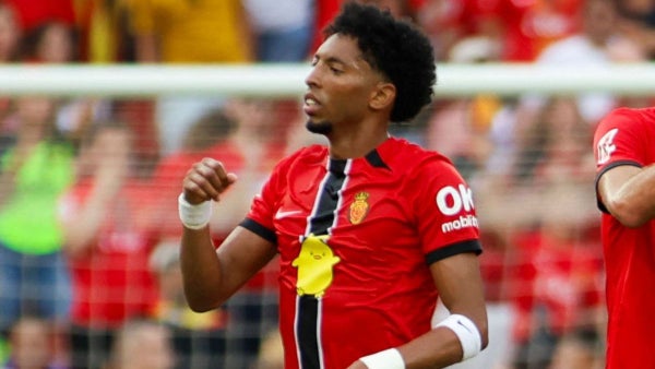 [Video] Johan Mojica casi se va a los golpes con un hincha de Mallorca