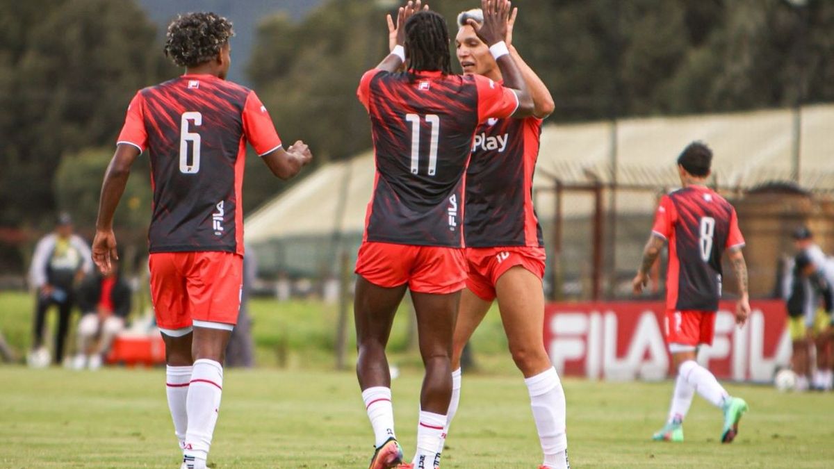 Santa Fe apunta a todas las competencias en 2026