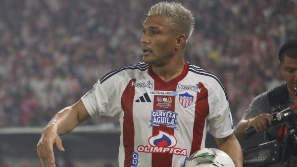 Teófilo Gutiérrez cometió una acción infantil se fue expulsado en Junior vs Santa Fe