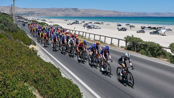 Sam Watson es el primer líder el Tour Down Under 2026