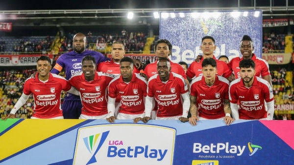 Dos jugadores podrían salir de Santa Fe pese a estar inscritos