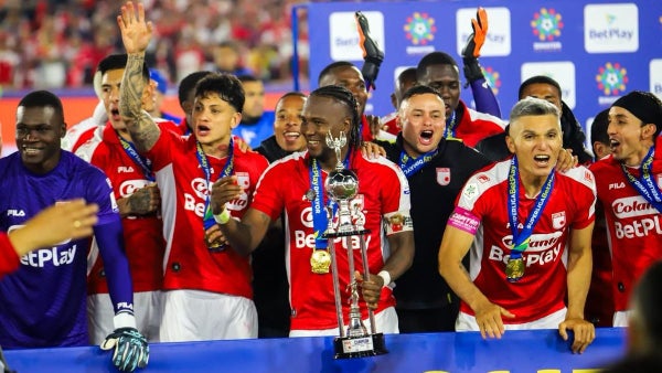 Santa Fe golpeó al Junior en Superliga: quinto título de cinco posibles