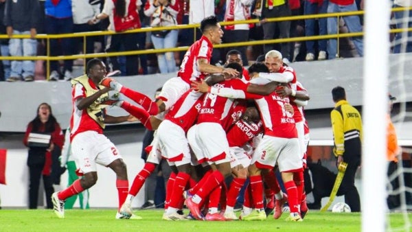 Oficial: Santa Fe anunció nuevo defensor central, Repetto lo aprobó