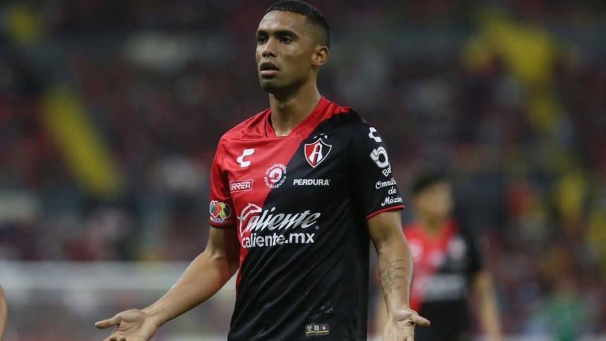 Mauro Manotas ya estaría entrenando con club del FPC