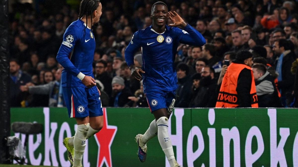 Moisés Caicedo firmaría nuevo contrato hasta 2036