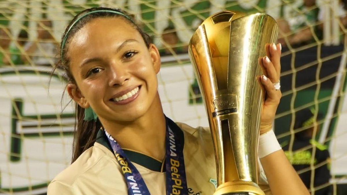 Luisa Agudelo, arquera del San Diego Wave de Estados Unidos.