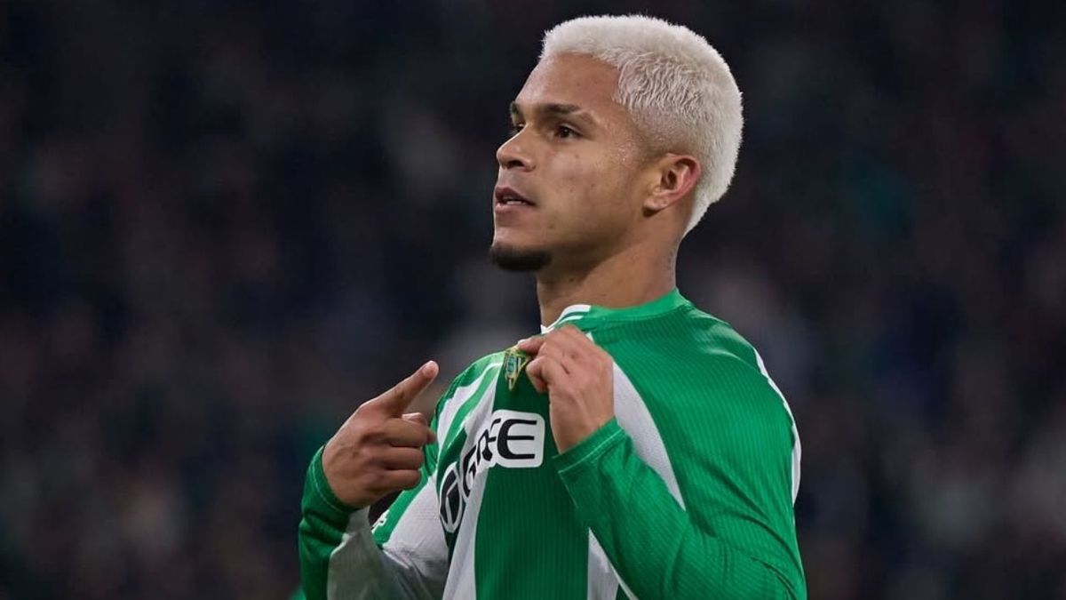 Juan Camilo Hernandez, jugador del Betis.