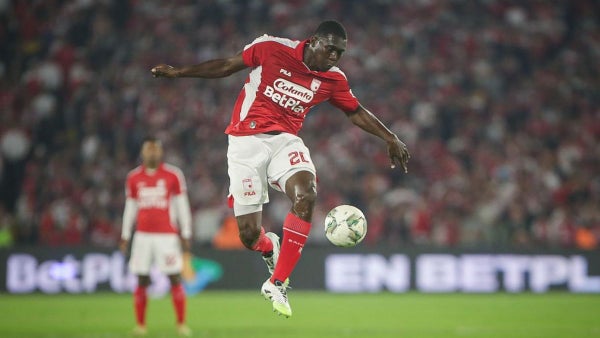 Los dos últimos futbolistas que 'reforzarían' al Santa Fe de Pablo Repetto