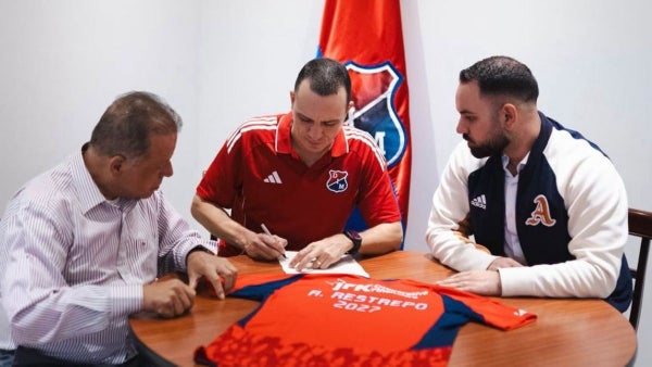 La decisión del Medellín con Alejandro Restrepo tras el empate con Tolima