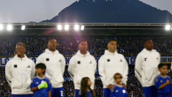 [Video] Amague de pelea entre dos jugadores de Millonarios en plena cancha