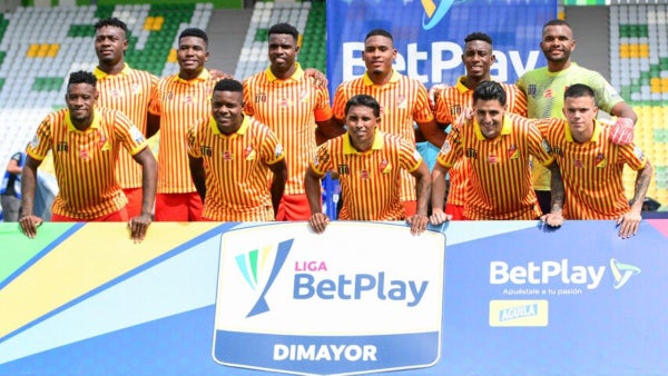 Pereira recibió la mejor noticia de la FIFA: tendrá nuevos fichajes