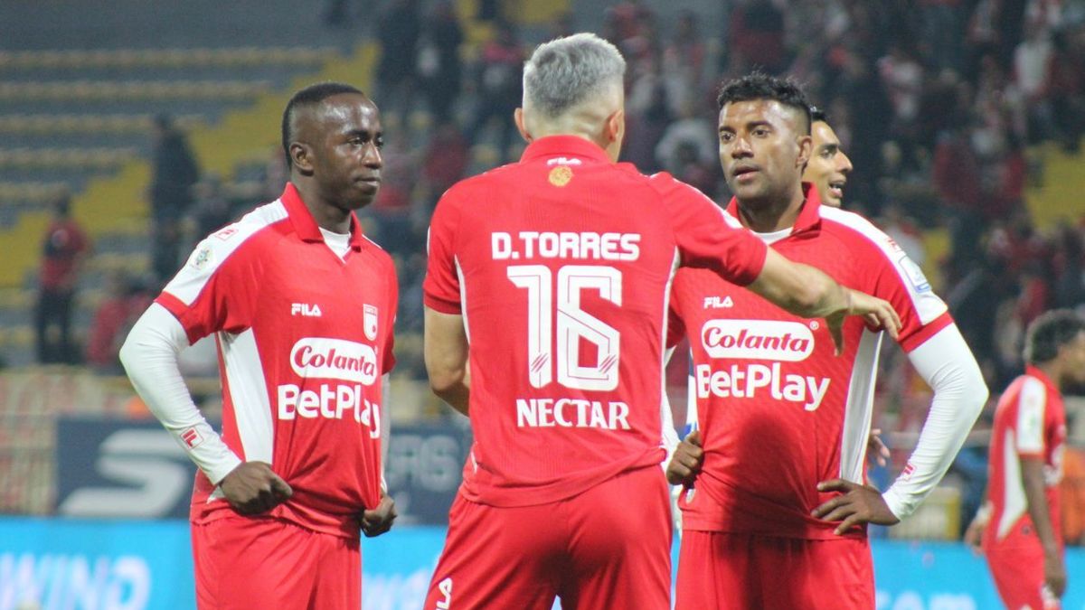 Santa Fe confirmó una baja por lesión en la rodilla