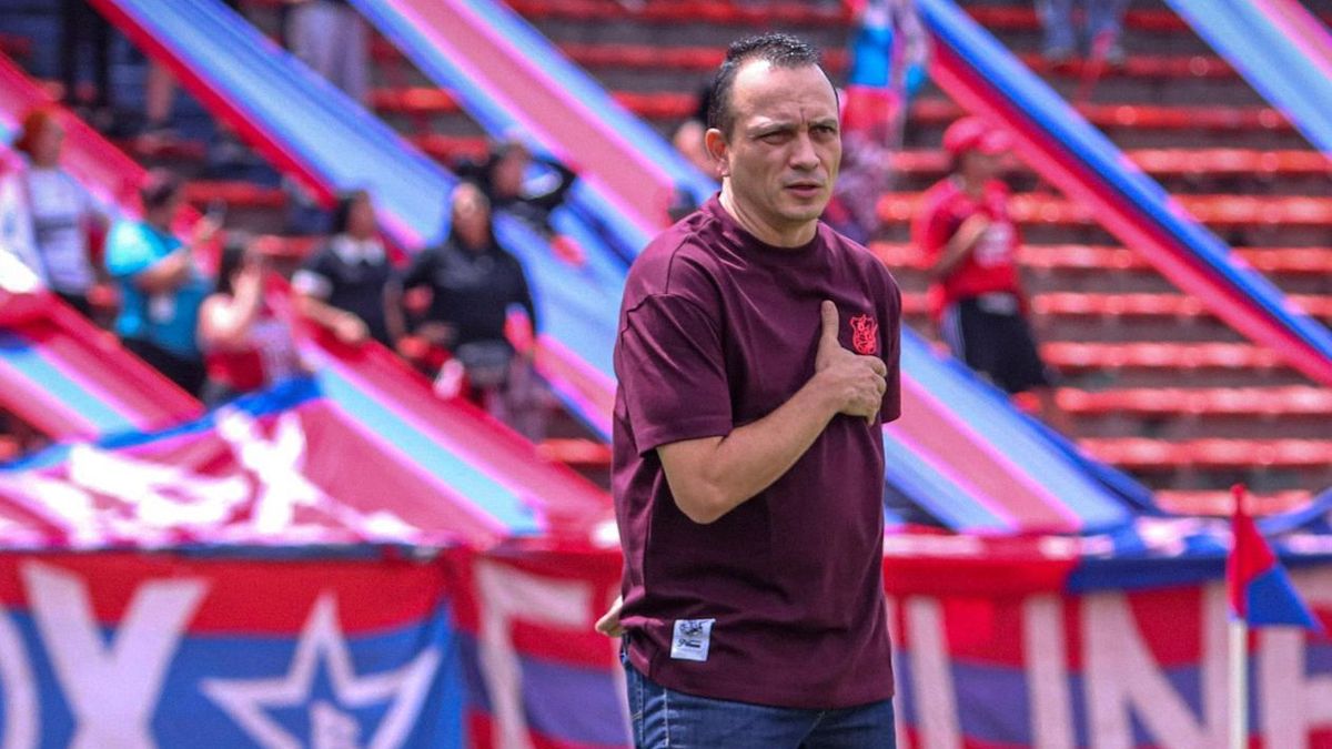 El noble gesto de los jugadores del Medellín con Alejandro Restrepo
