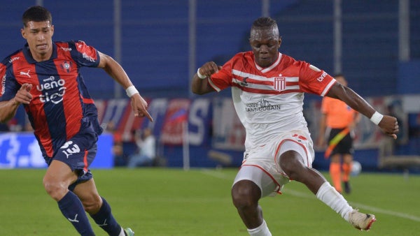 Edwuin Cetré ya tendría nuevo equipo en 2027: ya hay negociaciones