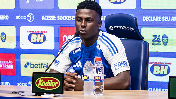 Atento, Millonarios: Néiser Villarreal no la pasa bien en Cruzeiro