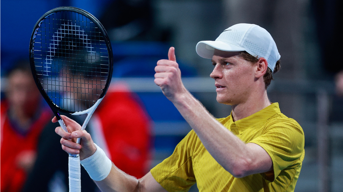 Sinner se impone con autoridad en el primer partido del Abierto de Catar