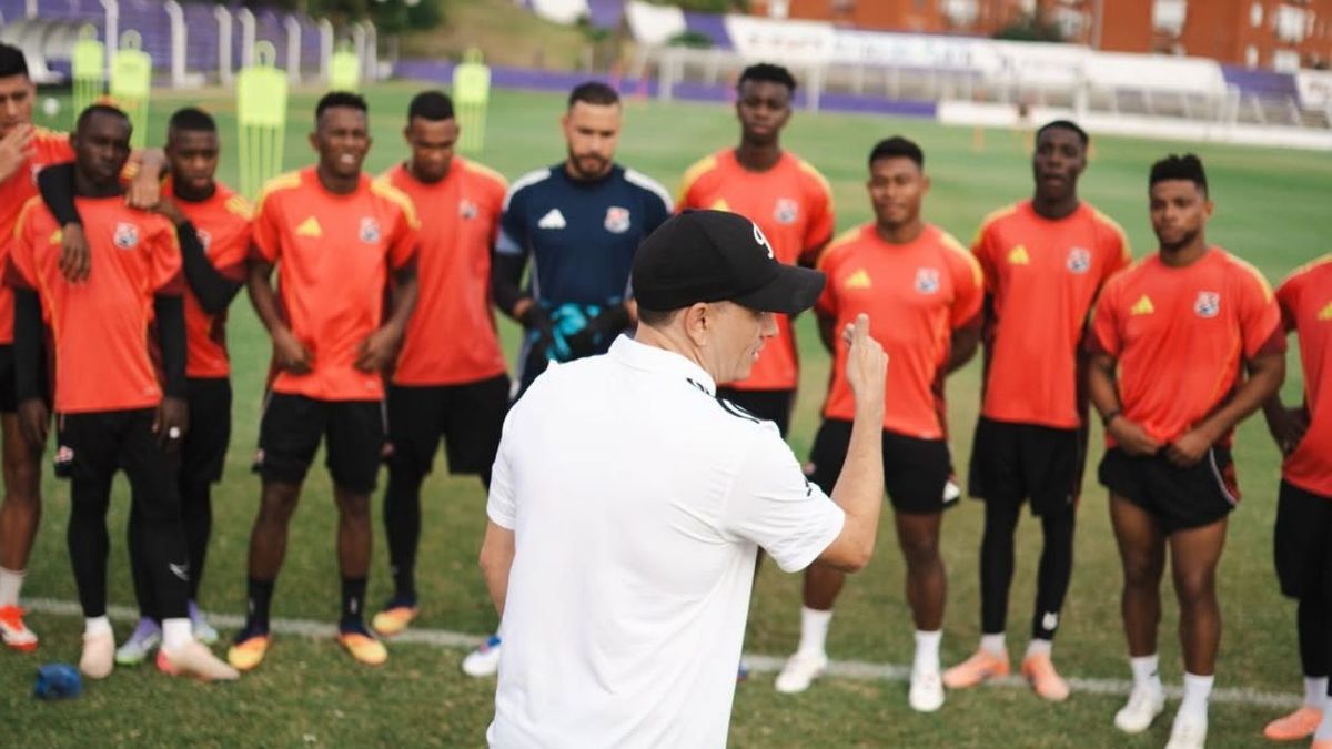 Deportivo Independiente Medellín en la concentración en Uruguay