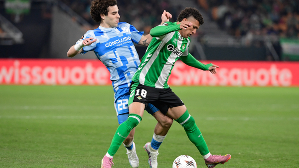 Deossa saldría del Betis y ya tiene mercado: los cinco equipos que lo quieren