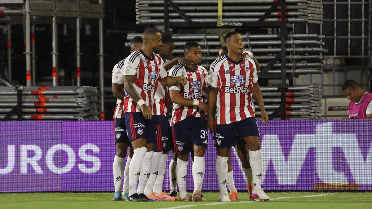 Junior de Barranquilla prepara partido contra Jaguares