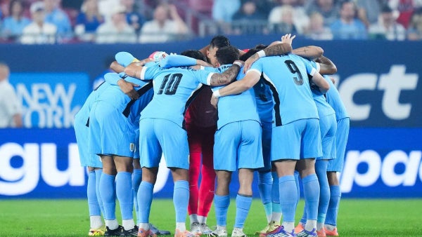 Selección de Uruguay: lista de bloqueados para enfrentar a Inglaterra y Argelia