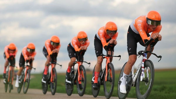 París Niza 2026: resumen y ganador de la etapa 3, contrarreloj por equipos