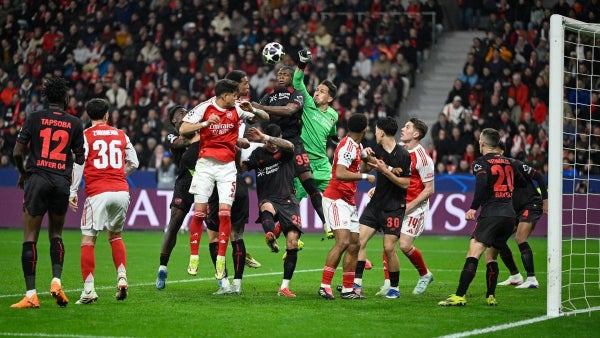 Arsenal rescató un empate ante Bayer Leverkusen por octavos de Champions