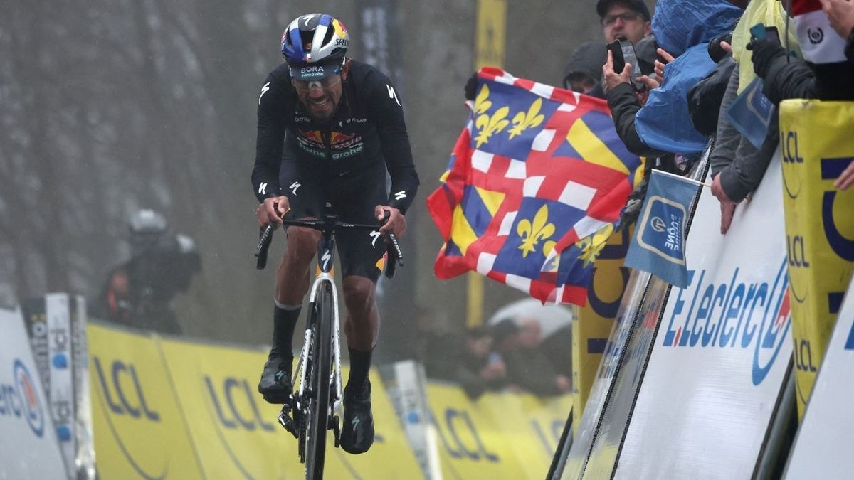 Daniel Felipe Martínez, pedalista colombiano.