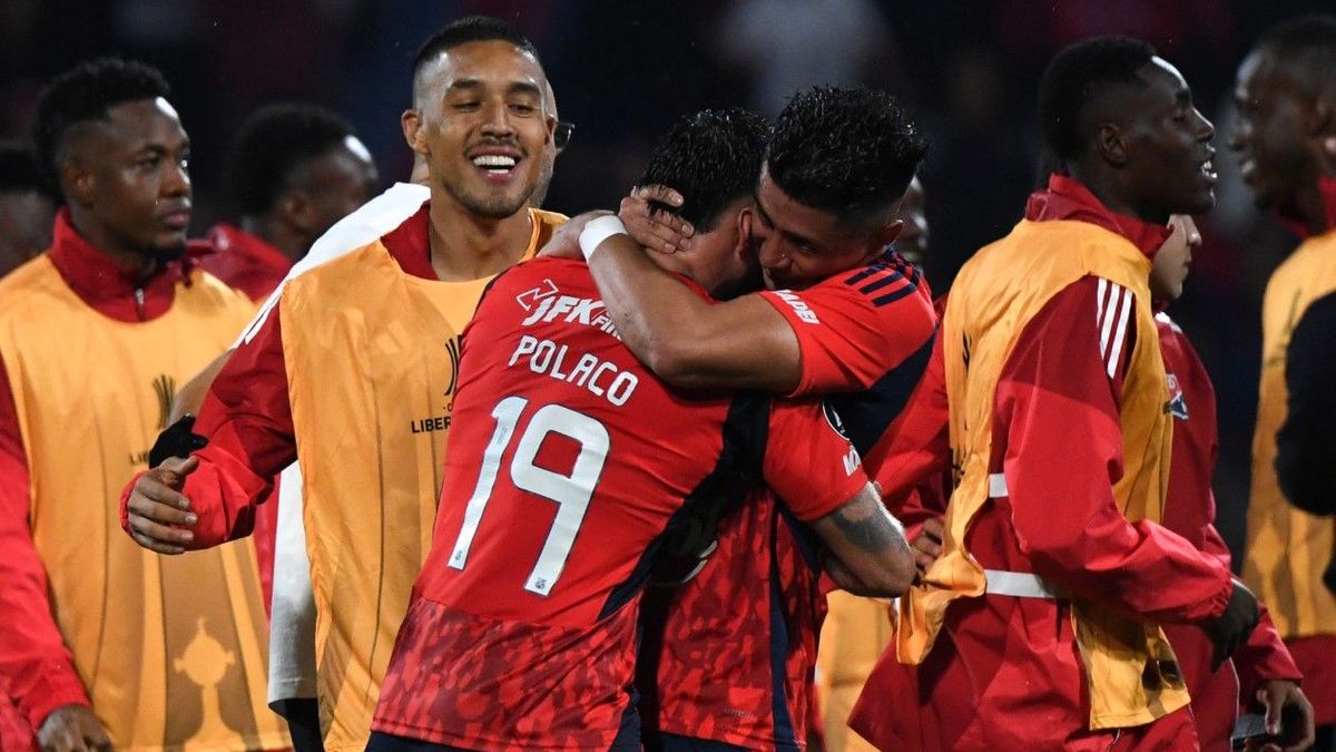 ¿Cuánto dinero ganó Medellín por clasificar a fase de grupos de Copa ...