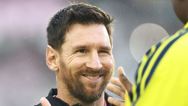 ¡Impresionante registro! Así fue el gol 900 de Lionel Messi