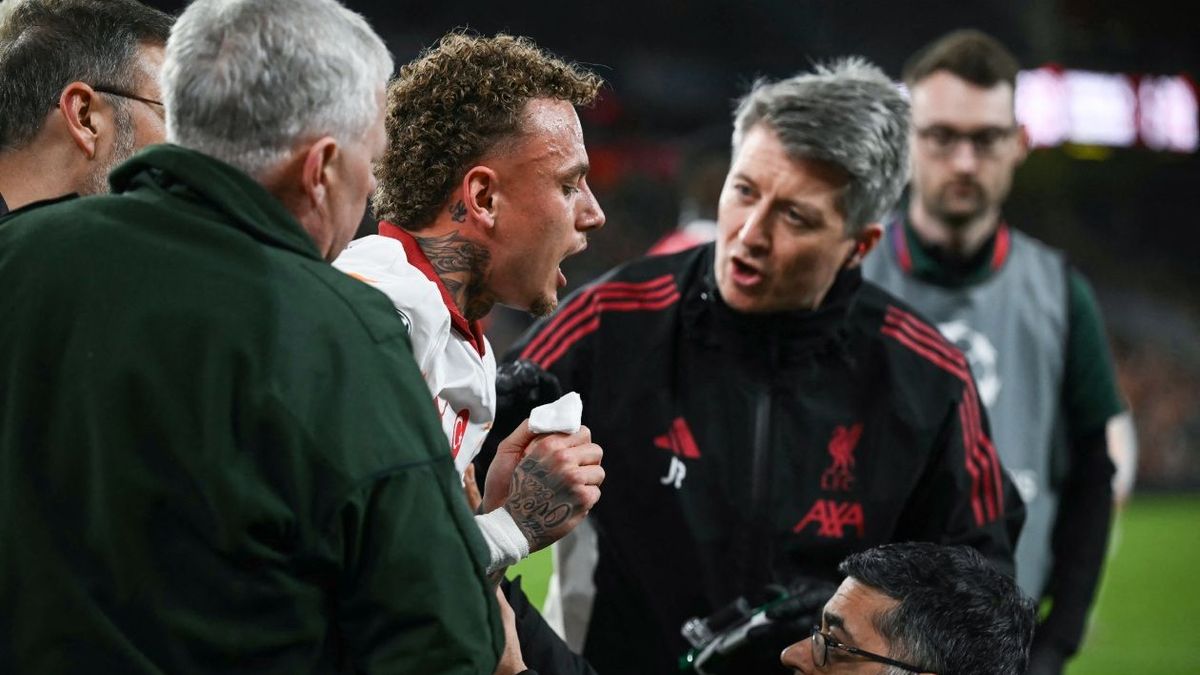 Noa Lang sufrió accidente en su pulgar derecho